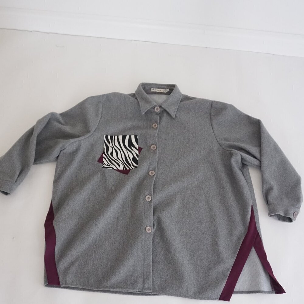 Vintage Nody Fashion Grey w Zebra Pattern Pocket Button Up Oversized Shacket 58